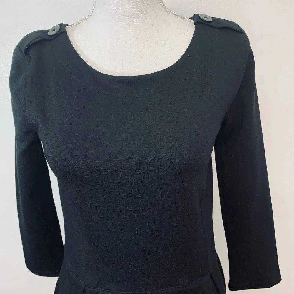 Gap Dress Black XS Knit Drop Waist  3/4 Sleeve Pockets‎ Pleats Back Zip Classic - Picture 2 of 11